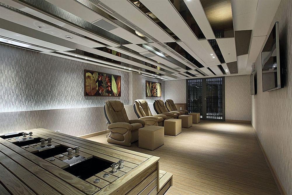 Grand City Hotel Fengyuan Exterior photo